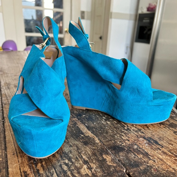 DOLCE VITA Blue Suede 5 inch Platform Wedge Sandals Brand New Summer 9.5 - Picture 2 of 4